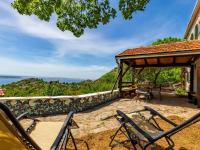 B&B Starigrad - Authentic stone house on the mountain Velebit - Bed and Breakfast Starigrad