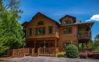 Theater! Pool Table! & Hot Tub! - Bearskin Lodge - B&B Gatlinburg