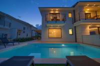 Holiday house Fra&La with private pool - B&B Krk