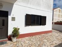 SwordFish Beach House - B&B Peniche