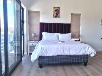 Comfort Queen Room