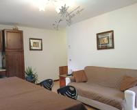 Apartamento con balcón
