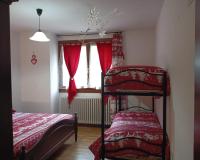 Apartment mit Balkon