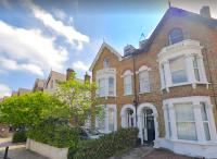 BEAUTIFUL 2 Bedroom Apartment CENTRAL Wimbledon, 2 min walk to Wimbledon Station - Ferienwohnung
