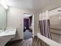 Habitación con bañera con barras de sujeción - 2 camas dobles - Adaptada para personas con discapacidad/discapacidad auditiva - No fumadores
