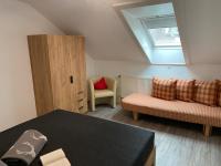 Apartamento de 1 dormitorio con balcón