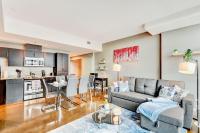 B&B Calgary - Modern 2BR Condo - King Bed - Downtown City Views - Bed and Breakfast Calgary