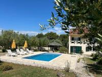 Holiday home Nadalina - Ferienwohnung Debeljak