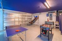 4BR Family Resort Home - Private pool & Games Room - Chambres d'hôtes Davenport