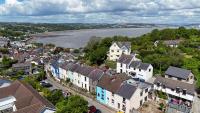 Little Gem in the Mumbles! Fishermans Cottage with Log Burner, Dog friendly and Welcome Breakfast Hamper! - Chambres d'hôtes Mumbles