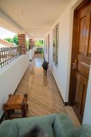 Gangilonga Home's - Bed and Breakfast