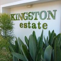 Newly Renovated 2 bed Apartment - Kingston Estate - B&B