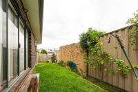 Four Bedroom Modern house in Glen Waverley - B&B Glen Waverley