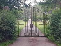 Edwardian Cottage in beautiful surroundings with hot tub - Chambres d'hôtes Slinfold