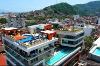 1Bedroom 2Balconies Plus Unique Bar Street View Condo in PAVILION - Ferienwohnung