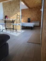 La Cabane de l'église - B&B Saint-Ouen-du-Tilleul