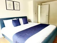 B&B Kent - Maidstone City Centre Penthouse Apartment - Bed and Breakfast Kent