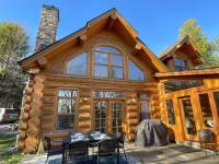 L'Echo Boreal - Hot tub & Private Lake Access - Ferienwohnung Wentworth