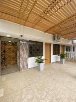 ApartaHotel Los Naranjos - B&B