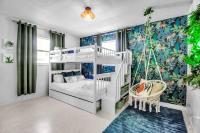 Madeira Beach Family & Pet Friendly Luxury Getaway - B&B