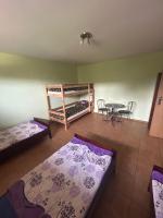 Chambre Familiale avec Salle de Bains Privative
