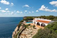 Villa Panorama by Escape Home - Bed and Breakfast Cala'n Porter