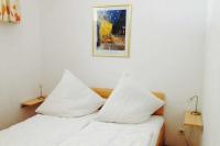 H&P Residenz am Kurpark Warnemünde - Bed and Breakfast Warnemünde