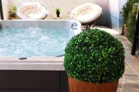 Thassion-ikea Jacuzzi Hydromassage - B&B Astrís