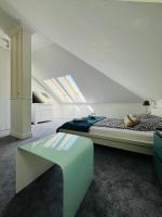 Kamer met Kingsize Bed en Uitzicht op de Tuin