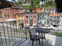 Argegno's River - Central Apartment lake view - B&B