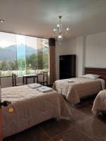 Dreibettzimmer mit eigenem Bad