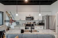 New Studio with 2 beds 7 mins to DT - B&B Nashville