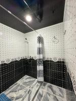 Camera Standard Doppia con Letti Singoli con Bagno in Comune