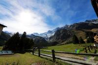 Apartment mit 4 Schlafzimmern und Terrasse
