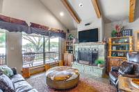 Views and Private Dock Lakefront Eustace House! - B&B Eustace