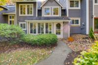 Charming Hidden Valley Resort Home Walk to Slopes - B&B Champion