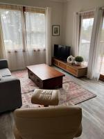 Sally on Rees - B&B Wangi Wangi