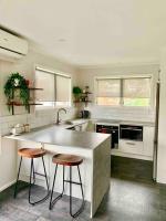 Centrally located and recently renovated - B&B Hamilton