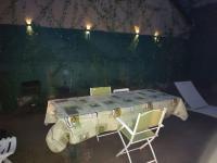 Gite 2 chambres avec cours - B&B Weyer