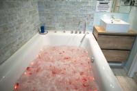 La Veiguela de Gijón II, con plaza de garaje y jacuzzi incluido - B&B Gijón