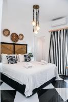 Studio (2 Adults)
