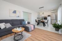 Apartment Gracin - Brand new with terrace and seaview - Ferienwohnung Trogir