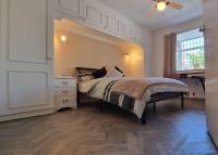 Spacious 2 Bed Bungalow - Ferienwohnung Enfield