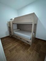 3-Bedroom Home, Free Parking,10 Minutes from Seville - Chambres d'hôtes Camas