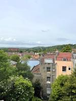 Fabulous Townhouse in Clifton - Bed and Breakfast Bristol