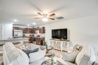 Palm Coast Duplex with Screened Patio, Near Beaches! - B&B
