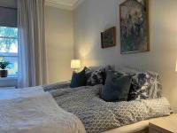 Nyrenoverad lägenhet mitt i centrala Mora - Bed and Breakfast