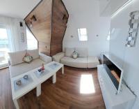 Студио Велина - Bed and Breakfast