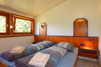 One-Bedroom Apartment with Balcony