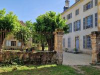 Marraycourt, Chateau-Chambre d'Hotes - Chambres d’hôtes
